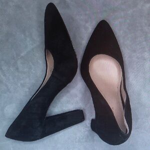 Suede Leather Pointed Toe Block Classic Heels Black
